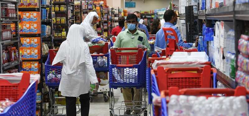 ministry-of-social-affairs-allowing-medical-personnel-to-shop-in-cooperatives-without-conditions_kuwait