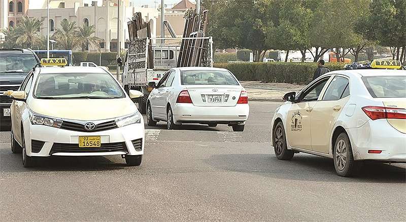 taxi-services-stopped--32-million-dinars-lossed-in-3-months-for-a-total-of-12000-taxi_kuwait