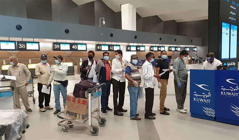 charter-flights-to-mangalore-and-ahmedabad-carry-stranded-indians-from-kuwait_kuwait
