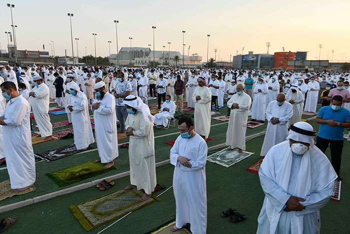 muslims-attend-eid-aladha-prayers-amid-strict-coronavirus-guidelines_kuwait