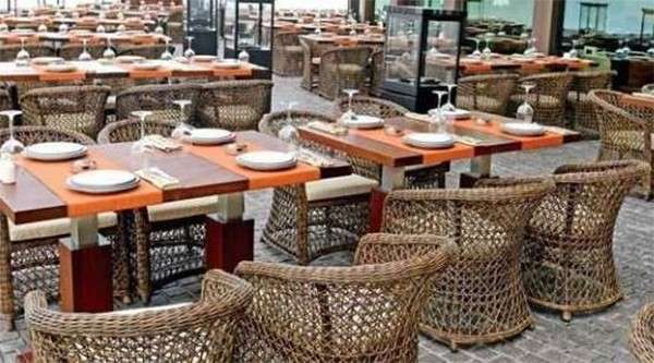 mixed-reactions-on-restaurant-booking_kuwait