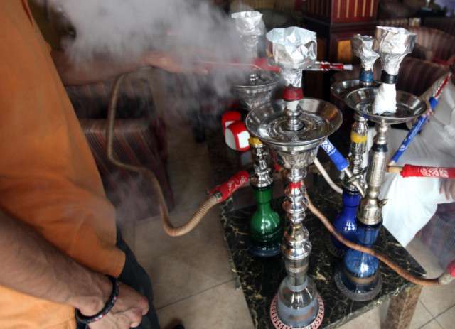 caf-owners-protest-against-shisha-ban_kuwait