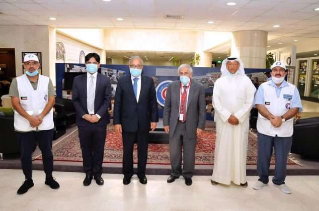 pakistani-ambassador-praises-krcs-humanitarian-efforts_kuwait
