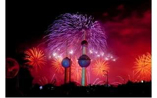 fireworks-festival-will-be-held-on-saturday,-near-kuwait-tower_kuwait