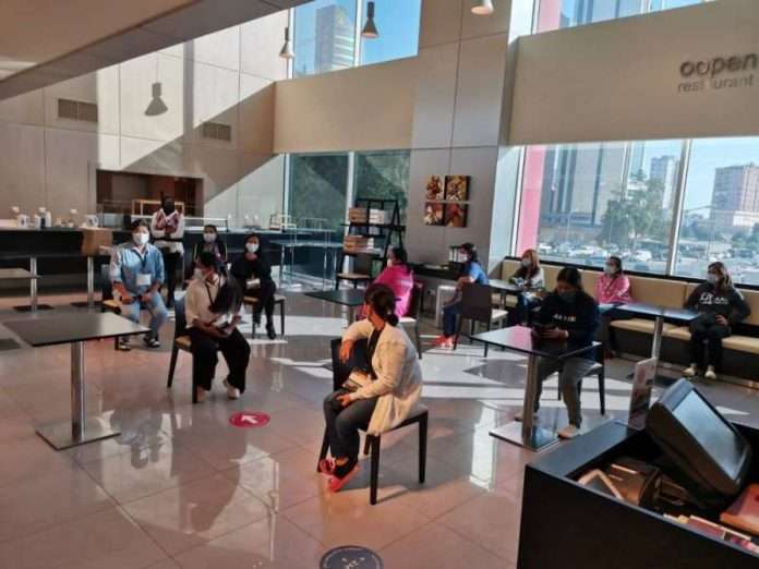 first-group-of-domestic-workers-leave-institutional-quarantine_kuwait