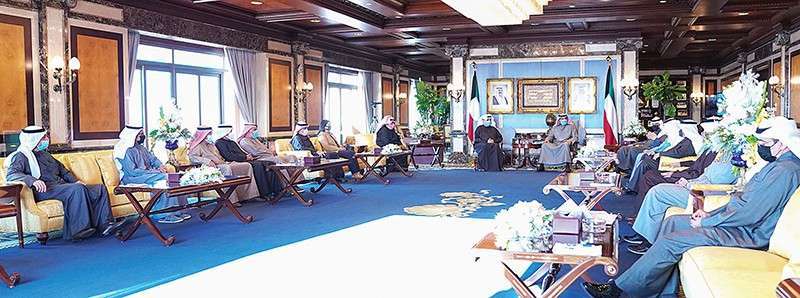 cabinet-resignation-at-disposal-of-pm--politicking-aggravates-economic-crisis_kuwait