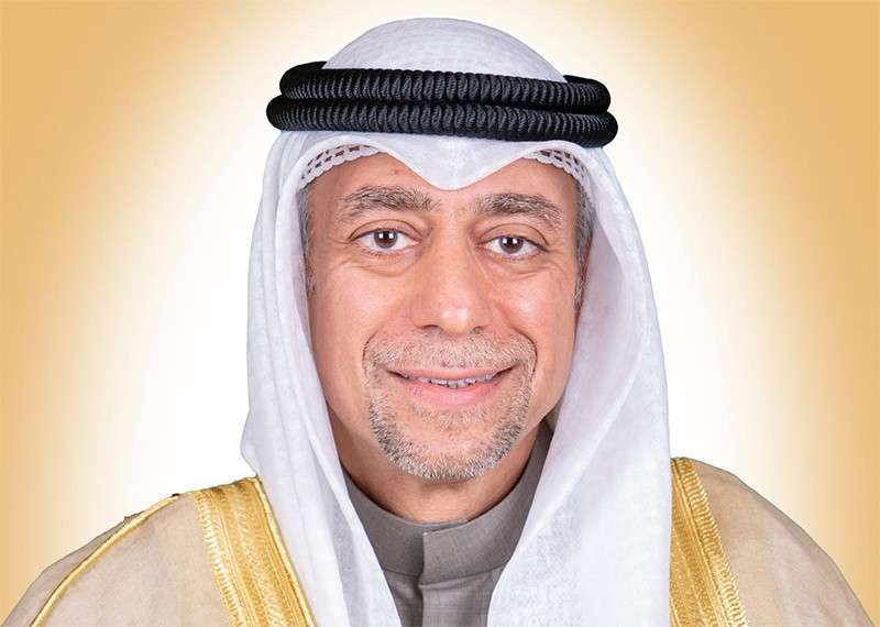 minister-discusses-ways-to-develop-projects_kuwait