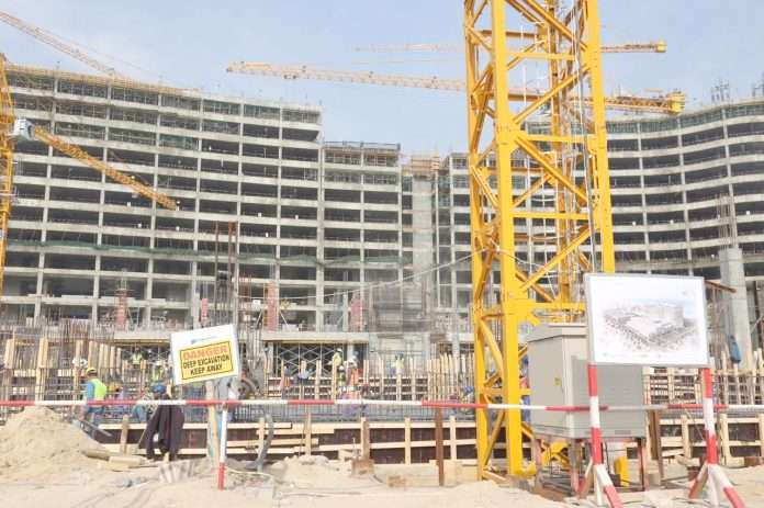 liquidity-crisis-delays-payments-to-contractors-for-mpw-projects_kuwait