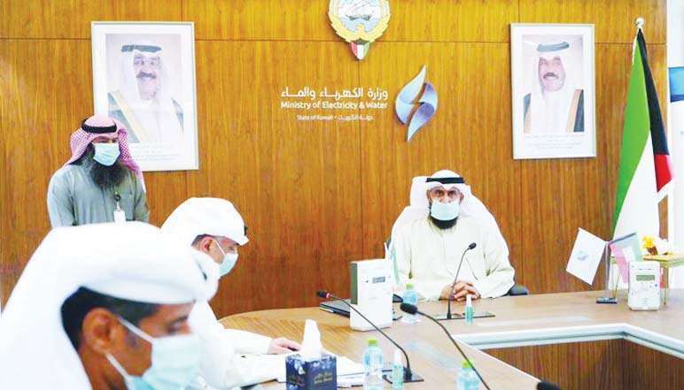dr-alotaibi-inks-contract-for-supply-of-200k-smart-meters_kuwait
