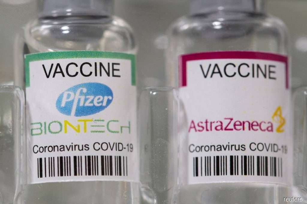 mixing-pfizer-and-astrazeneca-is-safe-boosts-immunity_kuwait