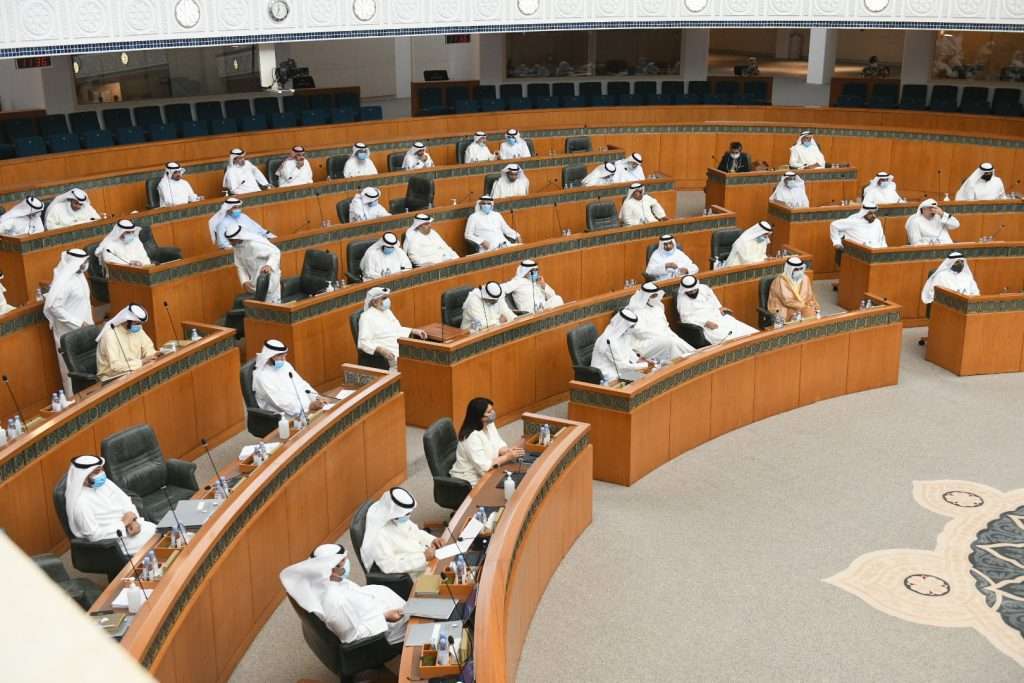 parliament-approves-frontline-workers-reward-bill_kuwait