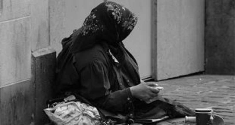 home-provided-to-kuwaiti-mother--daughter-found-living-on-streets_kuwait