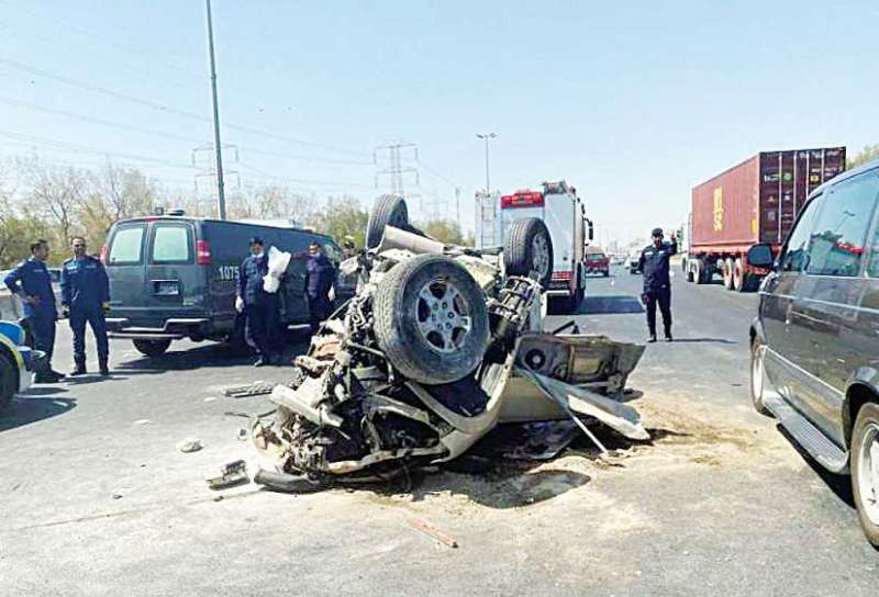 two-perish-4-hurt-in-accident_kuwait