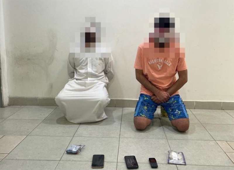 two-bedouns-arrested-with-drugs_kuwait