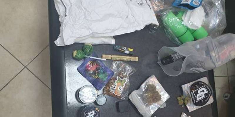 drugs-seized-from-egyptian-passenger_kuwait