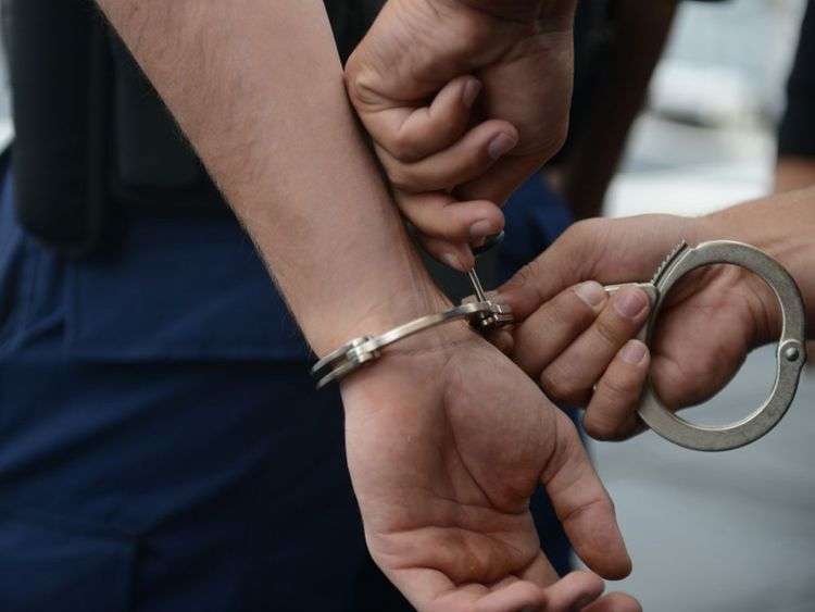 two-bangladeshis-arrested-for-practising-medical-profession-with-fake-degrees_kuwait