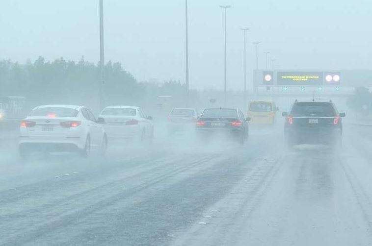rain-across-the-country-ghazali-road-closed-as-water-level-increases_kuwait