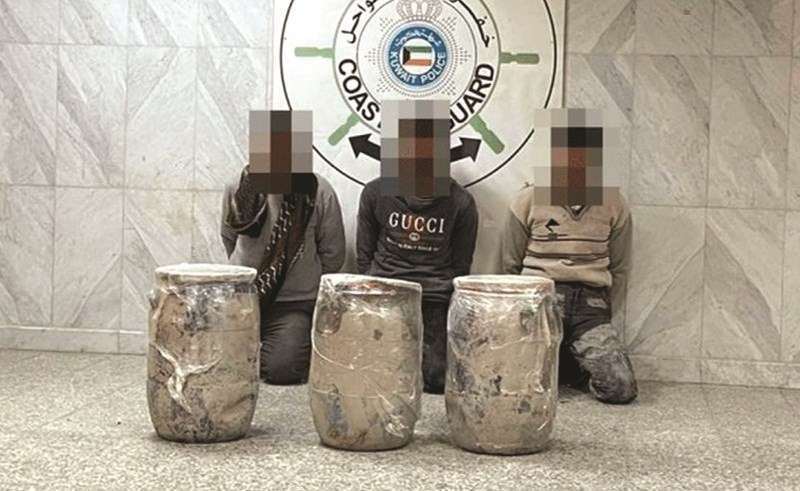 asians-attempt-to-smuggle-86-kgs-of-hashish_kuwait