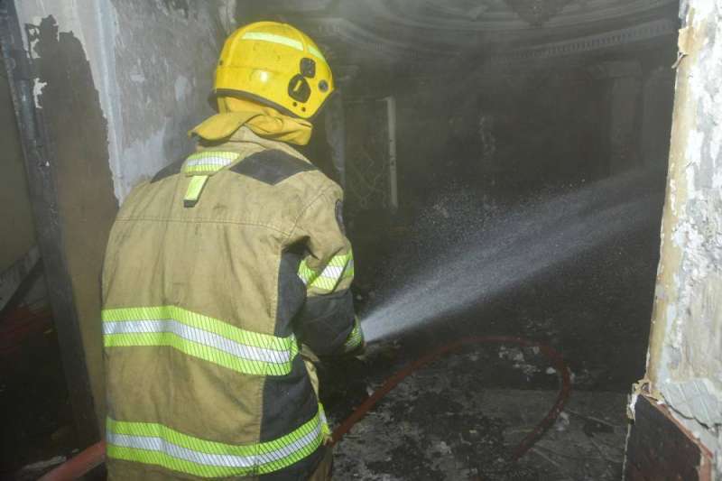 a-worker-dies-3-children-and-their-mother-suffocated-as-a-result-of-a-house-fire-in-ardiya_kuwait