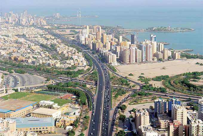 real-estate-residence-open-to-expats-companies-urge--abolish-sponsorship-for-investors_kuwait