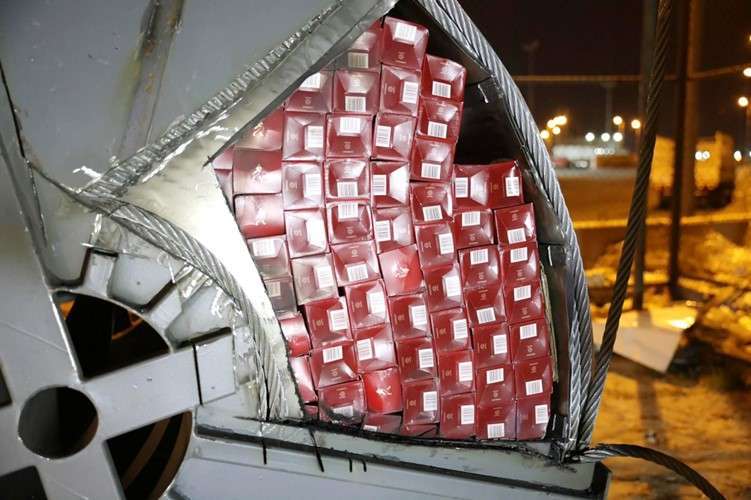 five-suspects-arrested-for-smuggling-2754-bottles-of-alcohol-into-the-country_kuwait