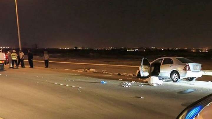 the-asian-died-after-jumping-into-fastmoving-traffic_kuwait
