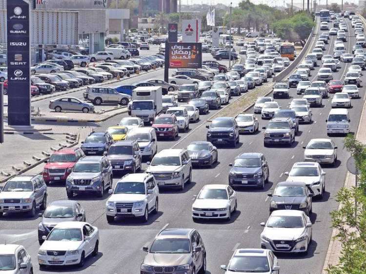 most-government-employees-maintained-schedules-during-ramadan-despite-overcrowding_kuwait