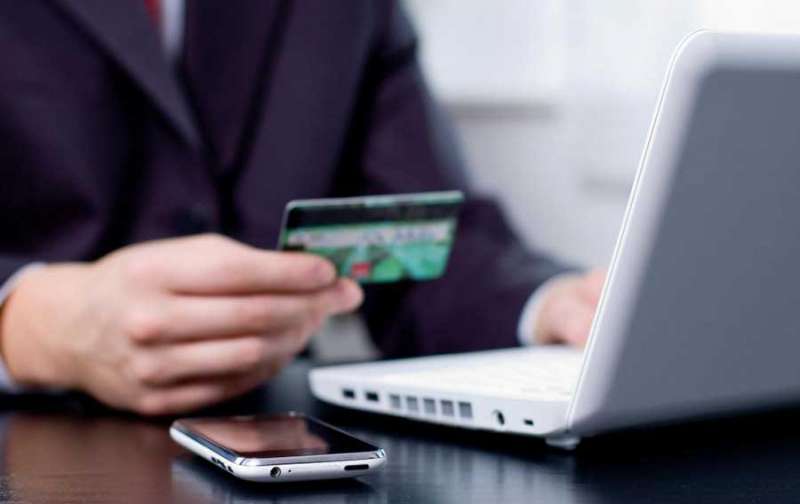 kuwaits-online-purchases-increased-by-62--in-2022_kuwait