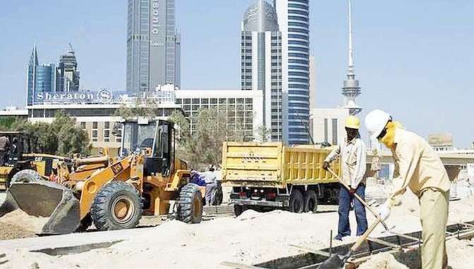 243-violations-of-the-noontime-work-ban-in-four-days_kuwait