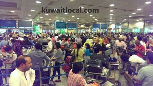 airport-passengers-are-overloaded-and-the-system-is-disrupted_kuwait