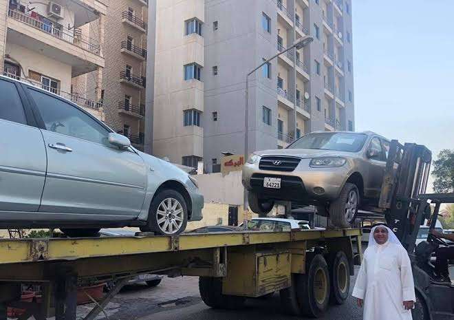 687-abandoned-vehicles-to-be-auctioned-by-municipality_kuwait