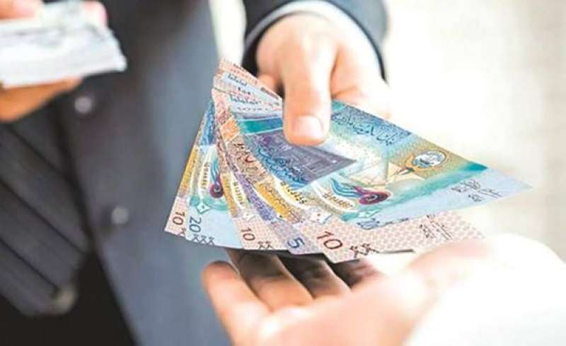 kuwaitis-average-salary-is-1548-dinars-in-the-public-sector-and-1286-in-the-private-sector_kuwait