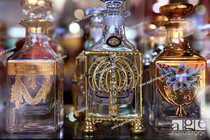 2196-million-dinars-worth-of-perfumes-were-imported-by-kuwait_kuwait