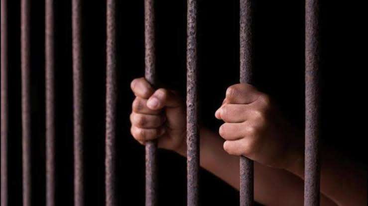 egyptian-jailed-for-3-years-for-forcible-kiss_kuwait