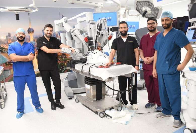 100-robotassisted-surgeries-are-performed-at-kuwait-hospital_kuwait