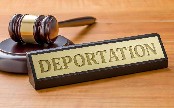kuwait-to-deport-6-expats-for-immoral-behavior_kuwait