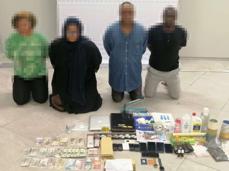 currency-counterfeiting-gang-arrested-with-foreign-currency-banknotes_kuwait