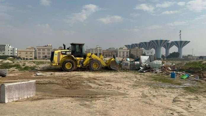 68-illegal-camps-are-removed-by-the-municipality-in-abdullah-almubarak_kuwait