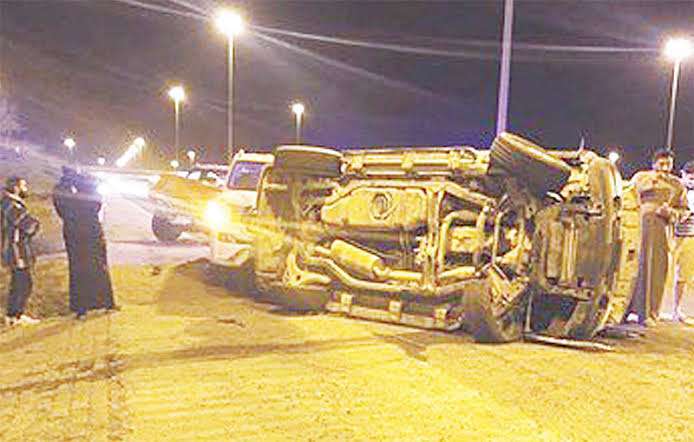 unusual-accident-injures-3_kuwait