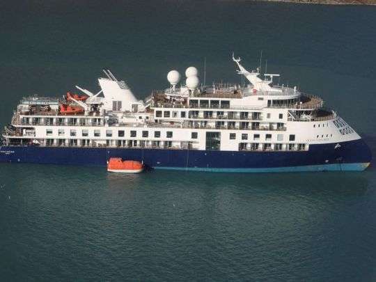 cruise-ship-stuck-in-greenlands-arctic-with-206-passengers_kuwait