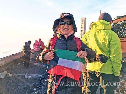 kuwaiti-flag-on-top-of-japan's-highest-mountain_kuwait