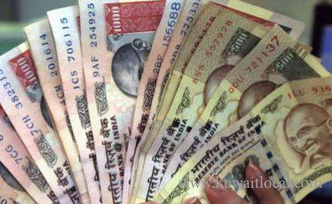 rbi-on-monday-announced-new-curbs-on-deposit-of-old-notes_kuwait