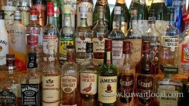 securitymen-have-arrested-an-asian-for-possessing-52-bottles-of-locally-manufactured-alcohol_kuwait