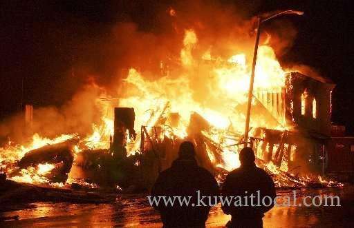 massive-fire-guts-warehouse-_kuwait