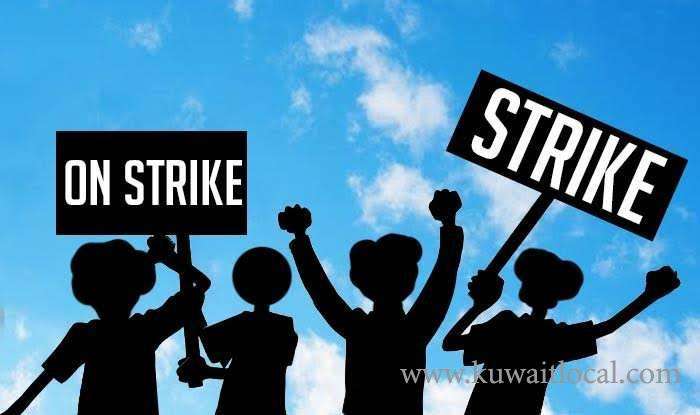 owners-of-stalls-and-businesses-held-a-strike-against-the-rent-increase-in-souk-mubarakiya_kuwait