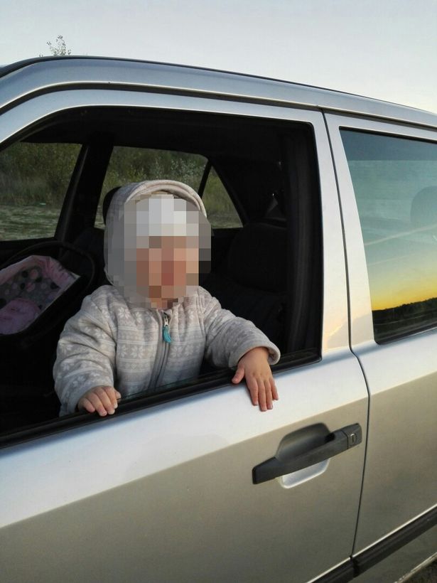 Toddler killed mum on her birthday by accidentally closing car window on her neck