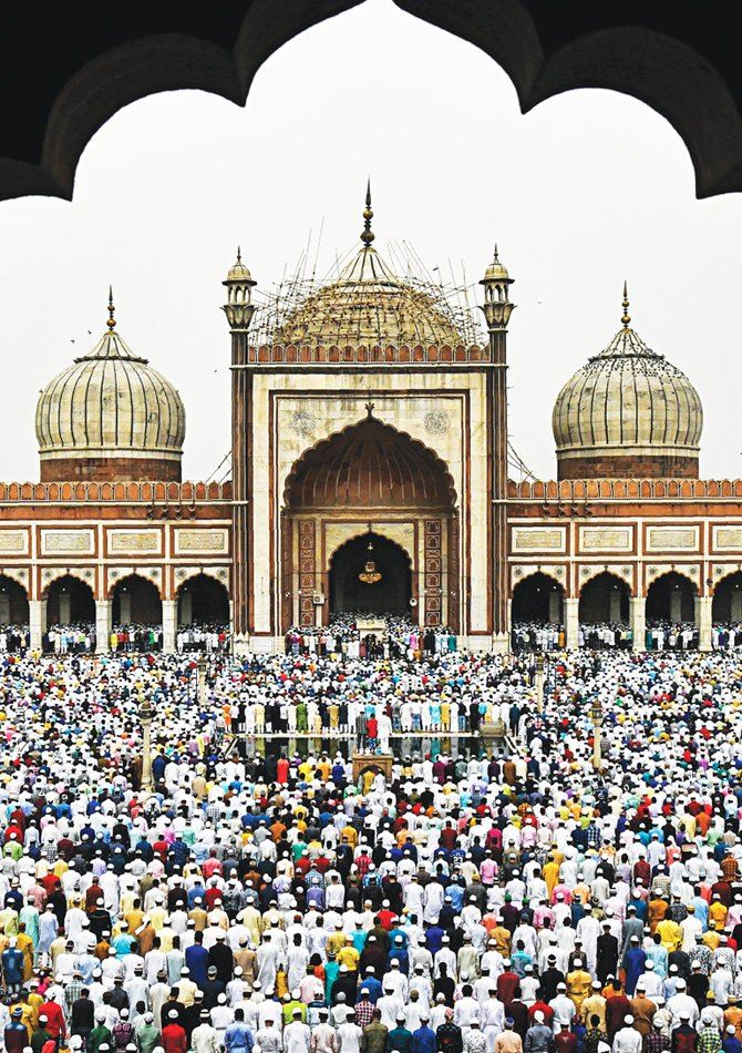 المساجد التي تستضيف بعض أكبر تجمعات العيد في العالم