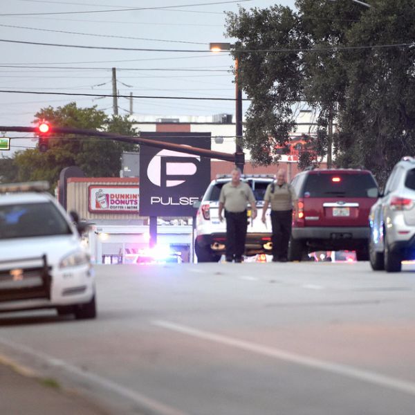 Shooting at Gay Nightclub Kills 20,Wounds 42 in Orlando
